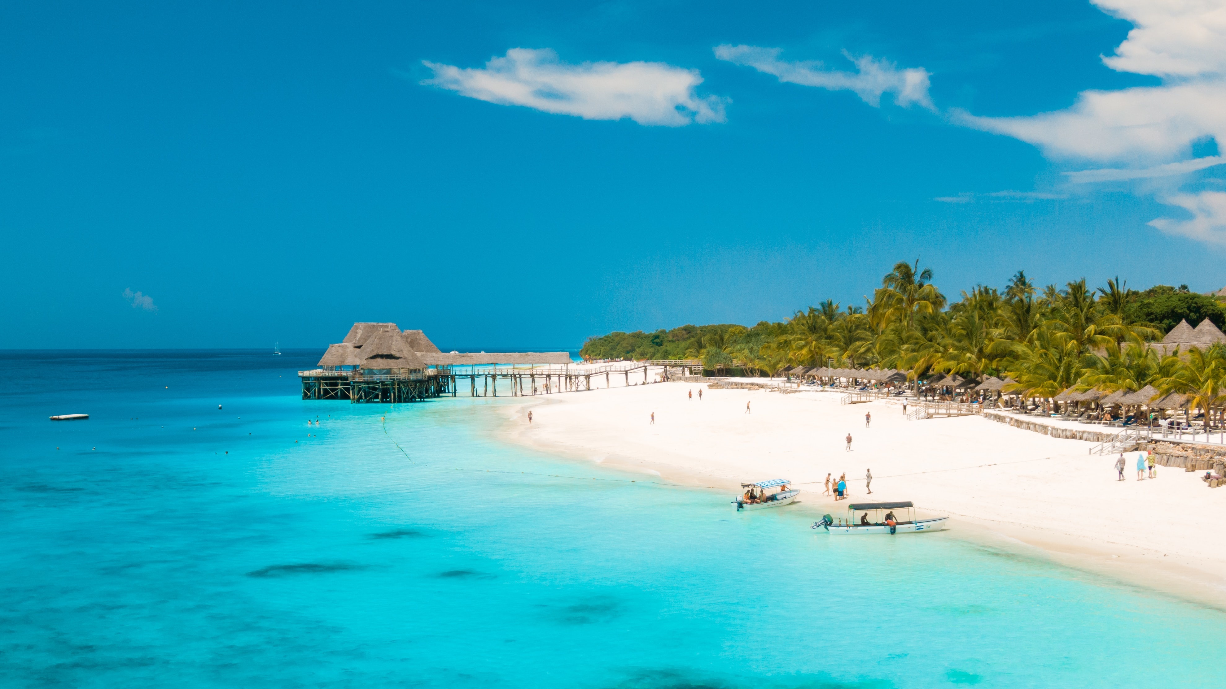 Zanzibar-humphrey-muleba-unsplash-16X9.jpg