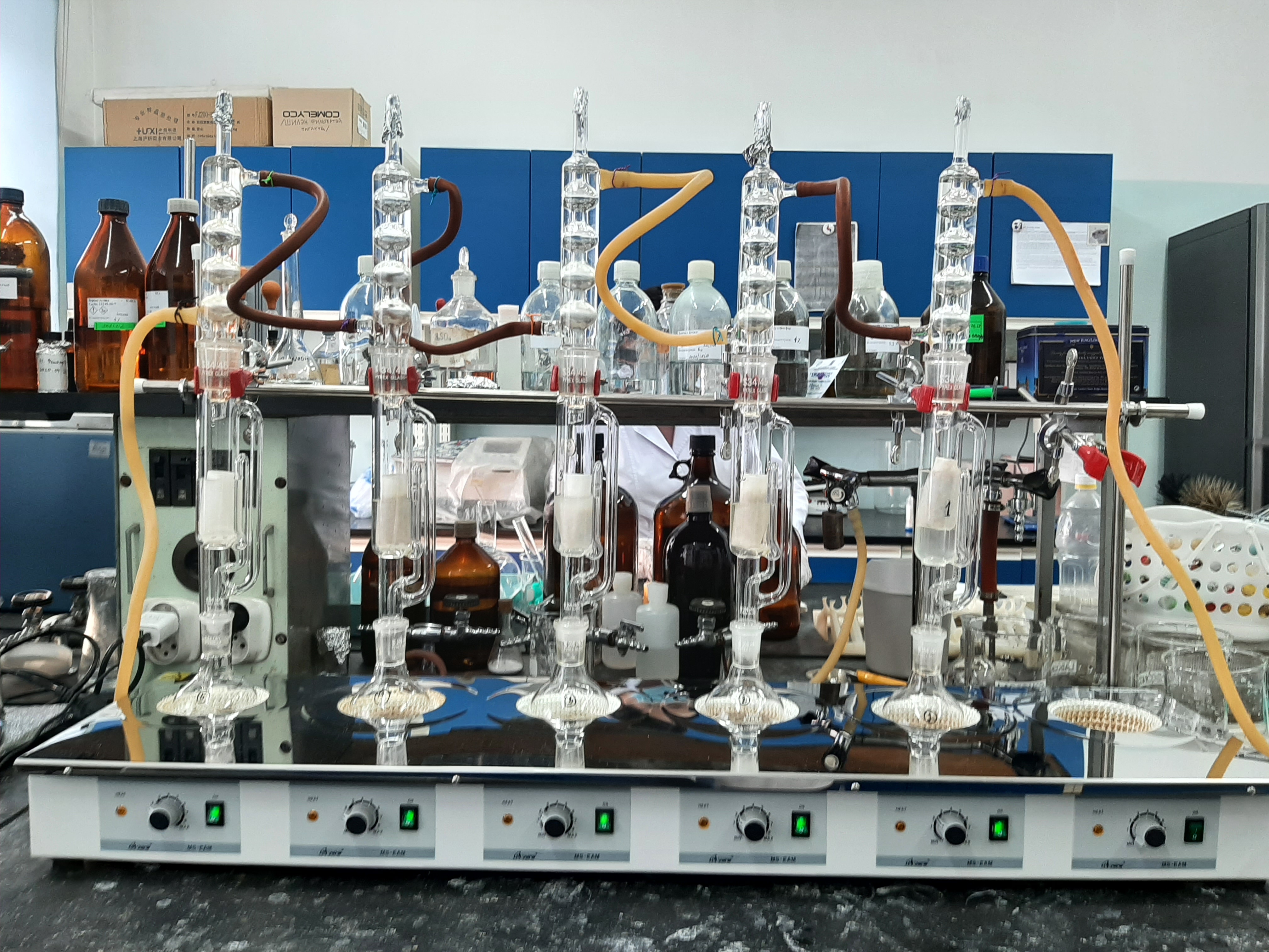 Mongolia POPs lab